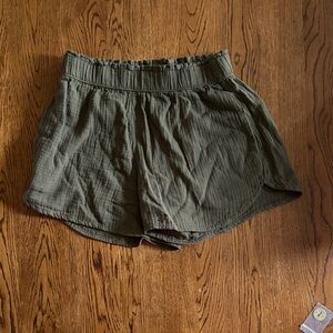 Universal Thread High Waist Green Shorts
